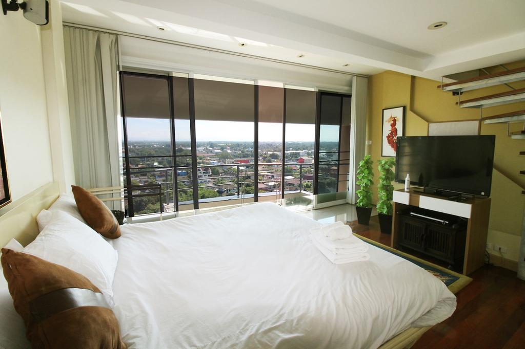 Penthouse Galare Thong Tower Apartment Chiang Mai Exterior photo